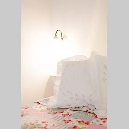 Romantisches Studio Im Lebhaftesten Viertel Roms Apartment